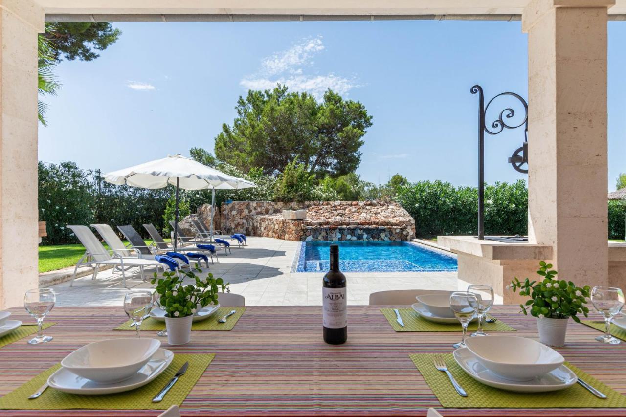 Yourhouse Romani Villa มูโร ภายนอก รูปภาพ