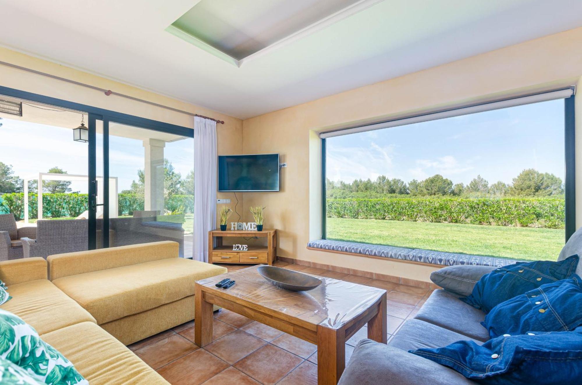Yourhouse Romani Villa มูโร ภายนอก รูปภาพ